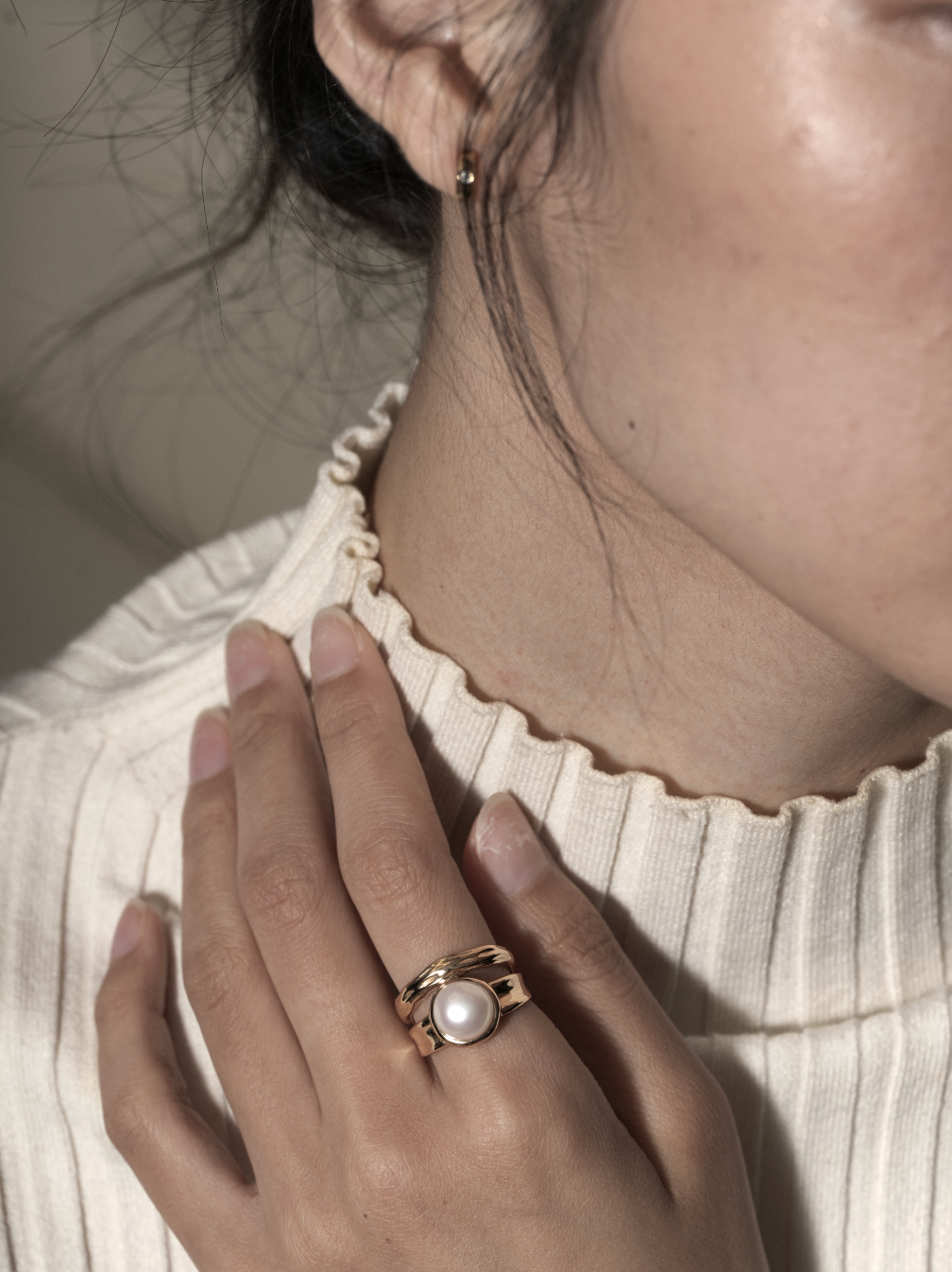 Pearl Orbit Ring