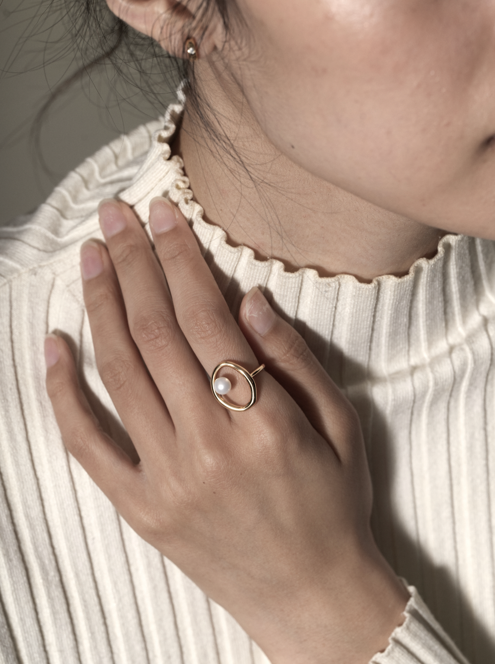 Orbit Pearl Ring