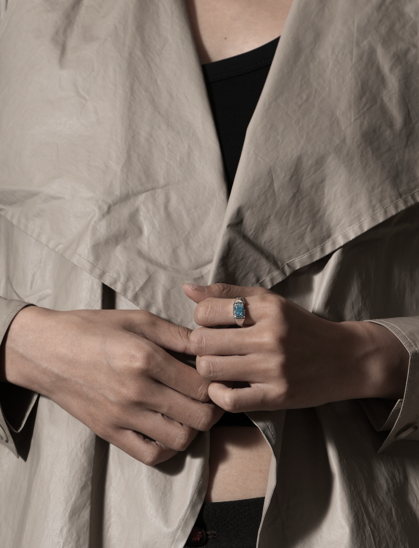 Cyan Ring