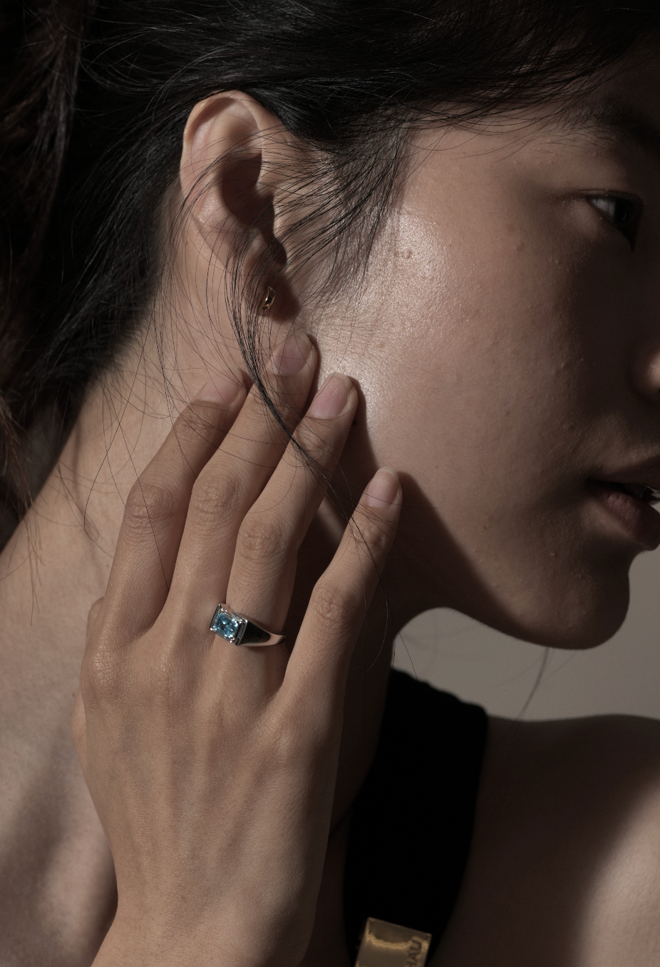 Cyan Ring