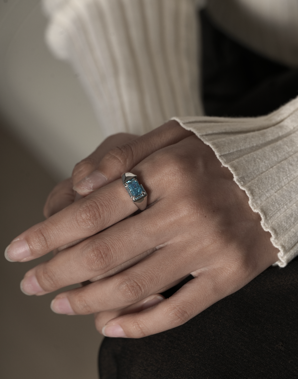 Cyan Ring